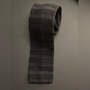 Viola Milano Solid Black Knit Tie